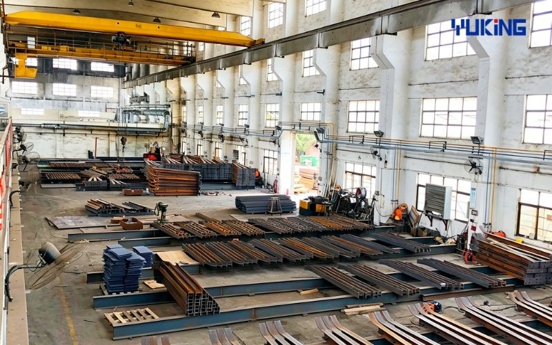 column welding workshop - yukings noise barrier & sound barrier manufacturer factory photo 11