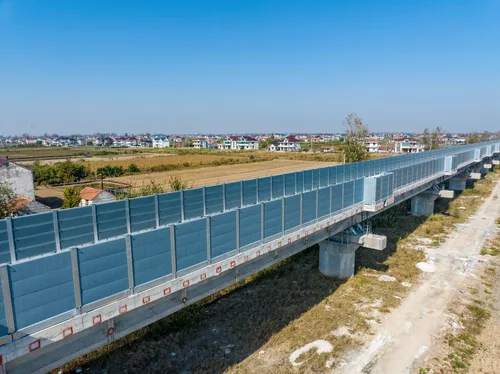 noise barrier