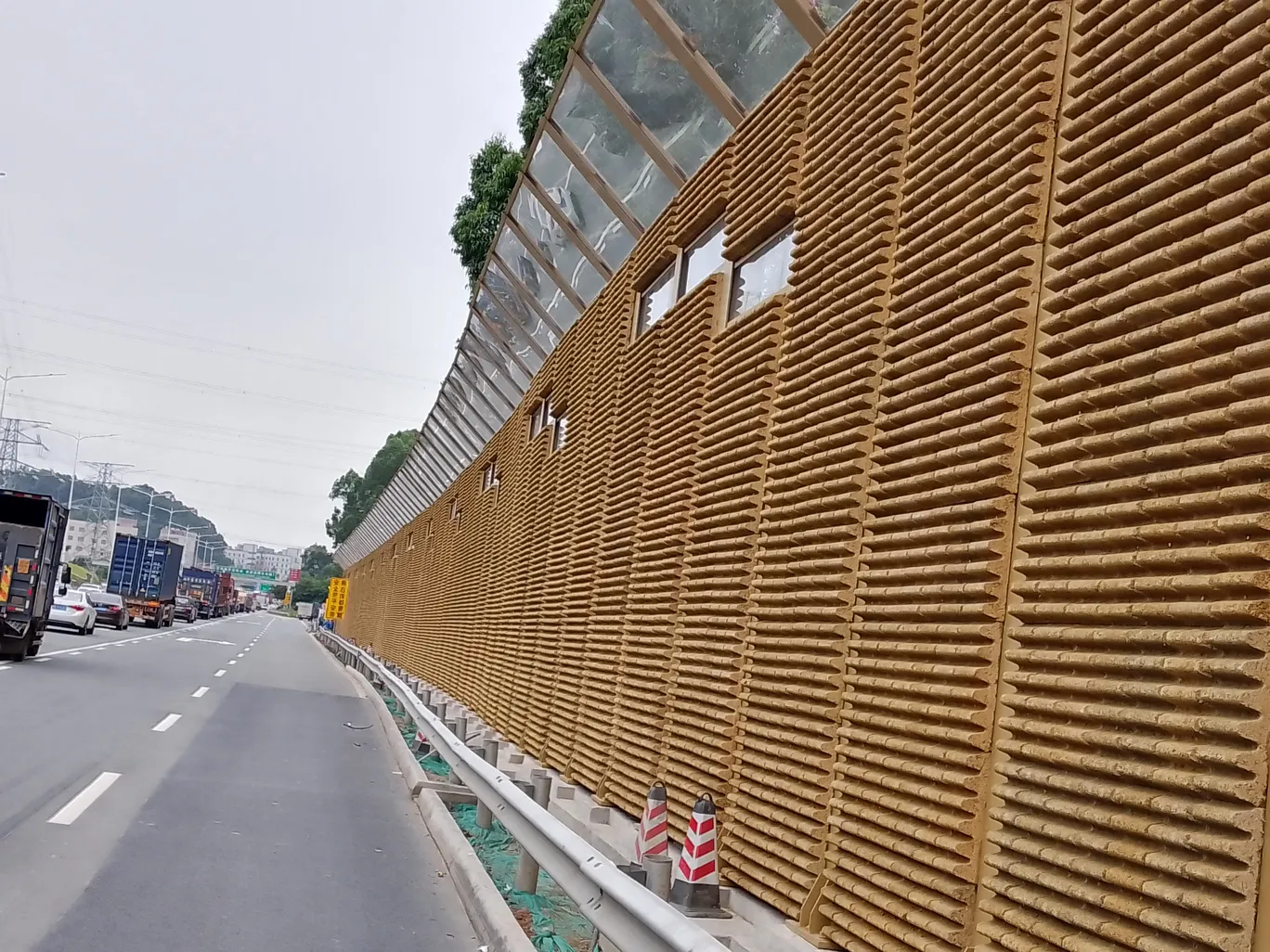 noise barrier highway reflective