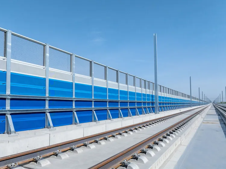 noise barrier railway project