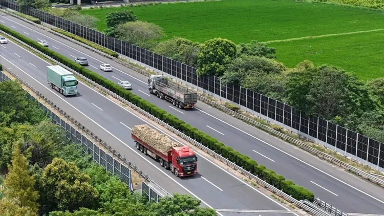 noise barrier highway solar project